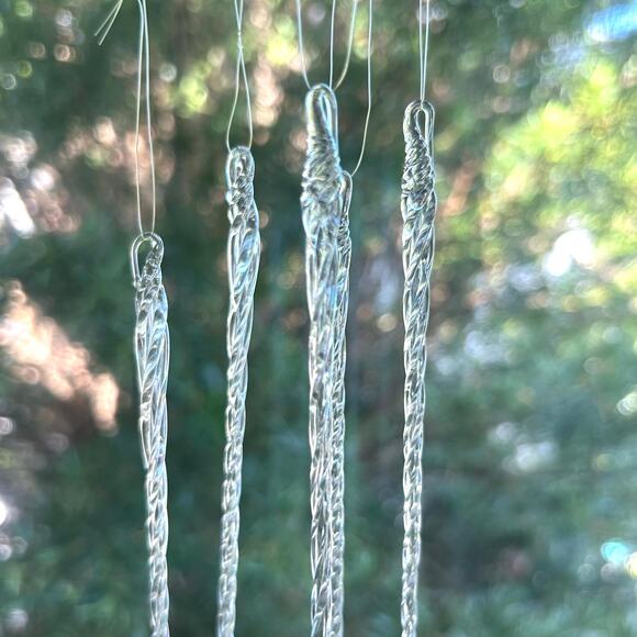 Silvestri Vintage Glass Icicle Ornaments – Set of 5 Twisted Clear Icicles - Picture 6 of 15